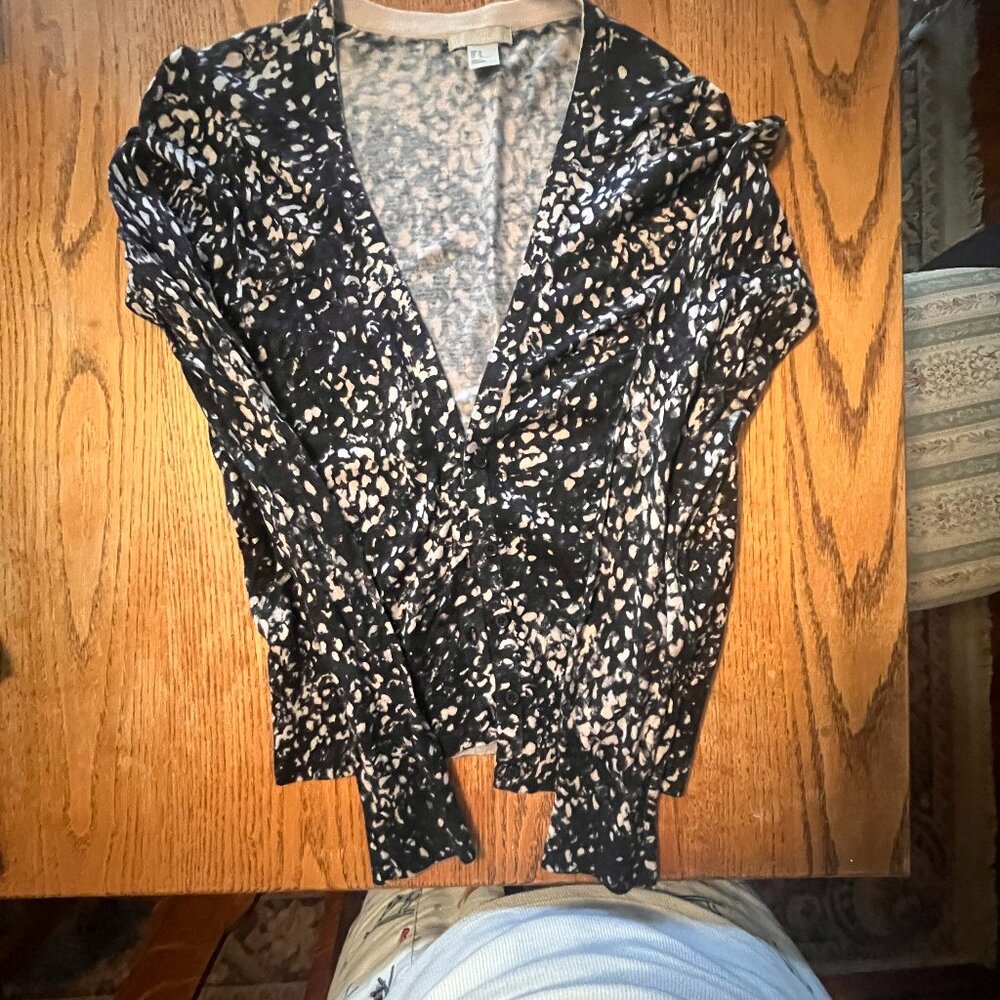 V neck cardigan